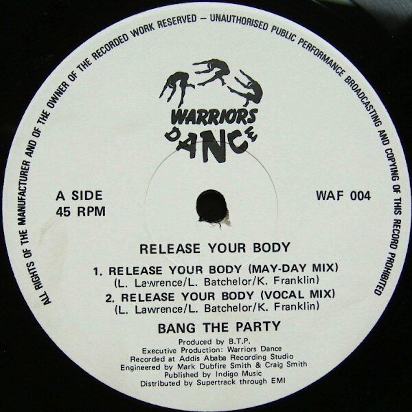 RESIZE WARRIORS DANCE LABEL 20 Questions, Interviews, Test Pressing, Dr Rob, Stevie Kotey, Bearfunk, Ambassador`s Reception, Discerning, Ear, Valley Sound, Future, Nuggets, Soiree, Chicken Lips, Akwaaba, Warriors dance