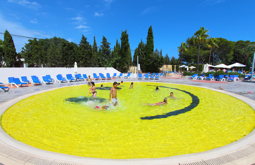 smiley swimming pool, A2 Architects, Majorca, Hotel Castell Dels Hams, Test Pressing
