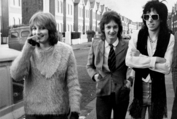 Viv Albertine, Clothes Clothes CLothes Music Music Music Boys Boys Boys, Book, Review, Faber and Faber, Test Pressing, Apiento