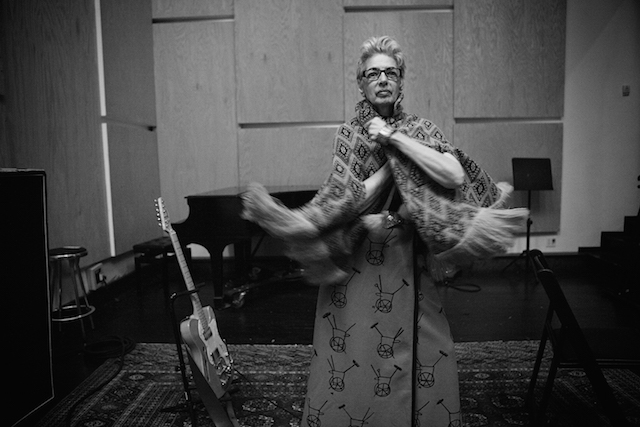 RVNGNL33_PRESS_PHOTO_CREDIT_CELESETE_SLOMAN_009 copy